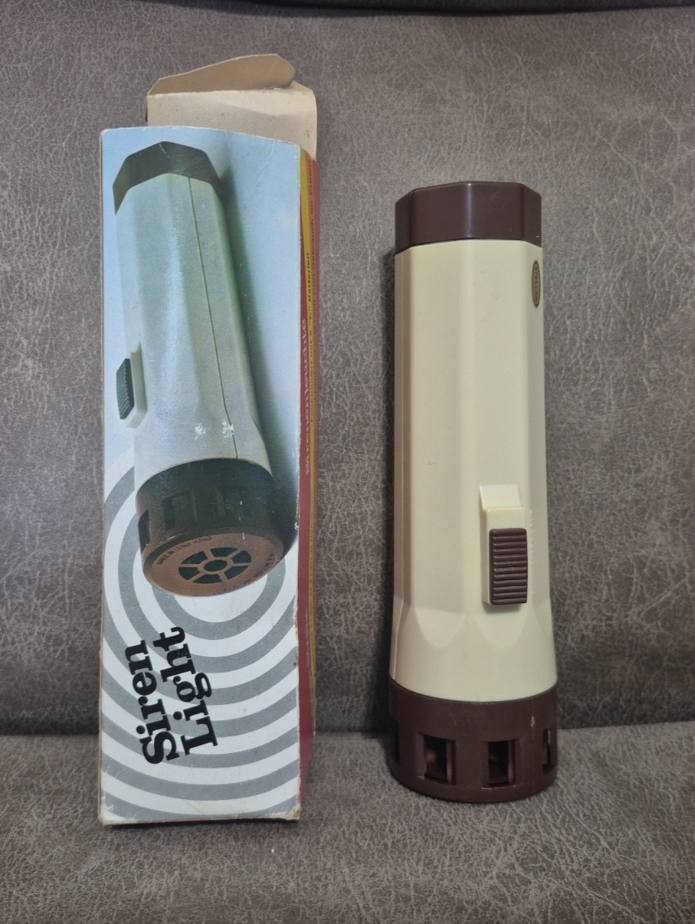 Retro Beige and Brown Siren Light Flashlight